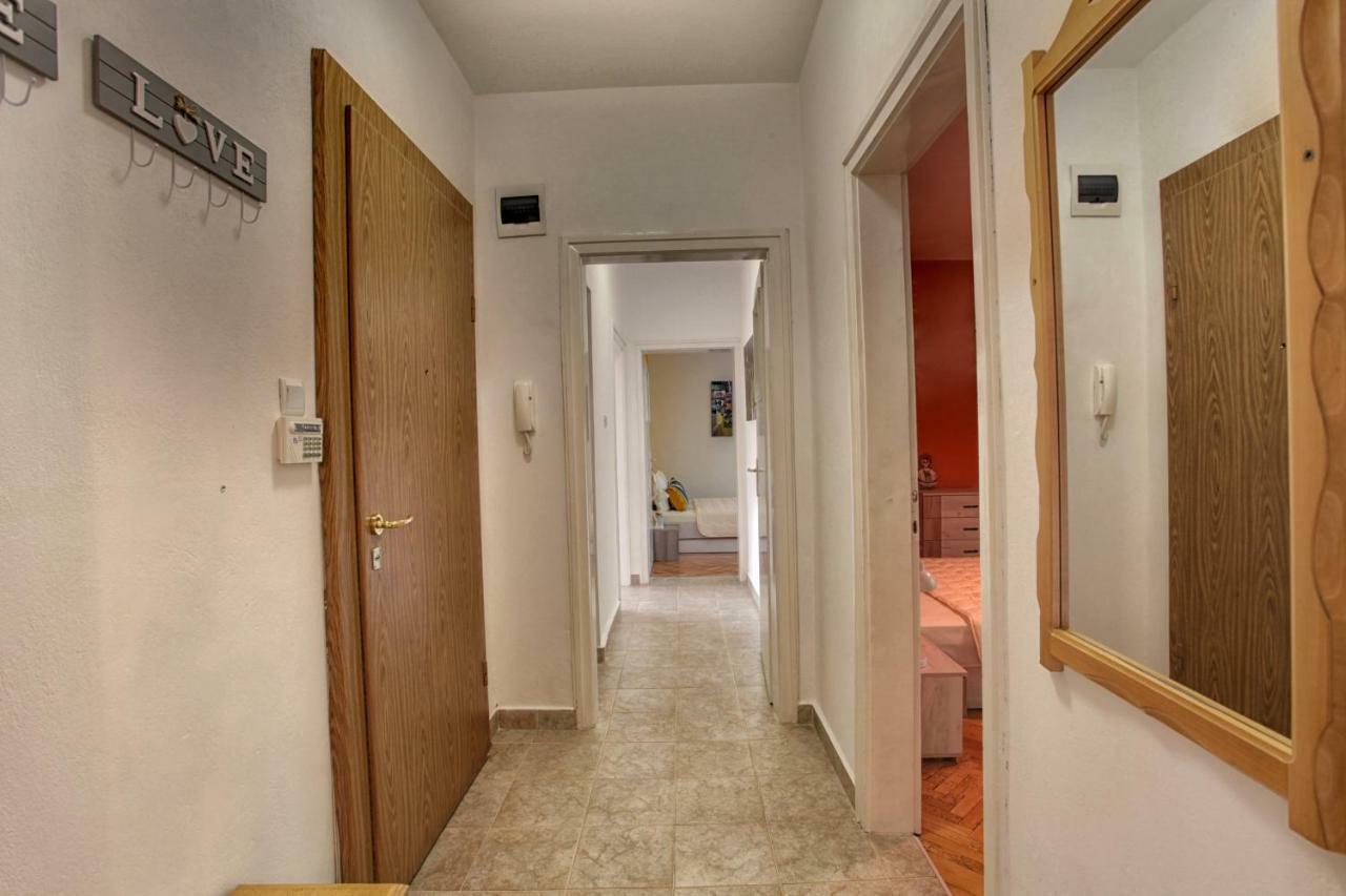 Terrace Home - Three Bedrooms City Center Plovdiv Exterior foto