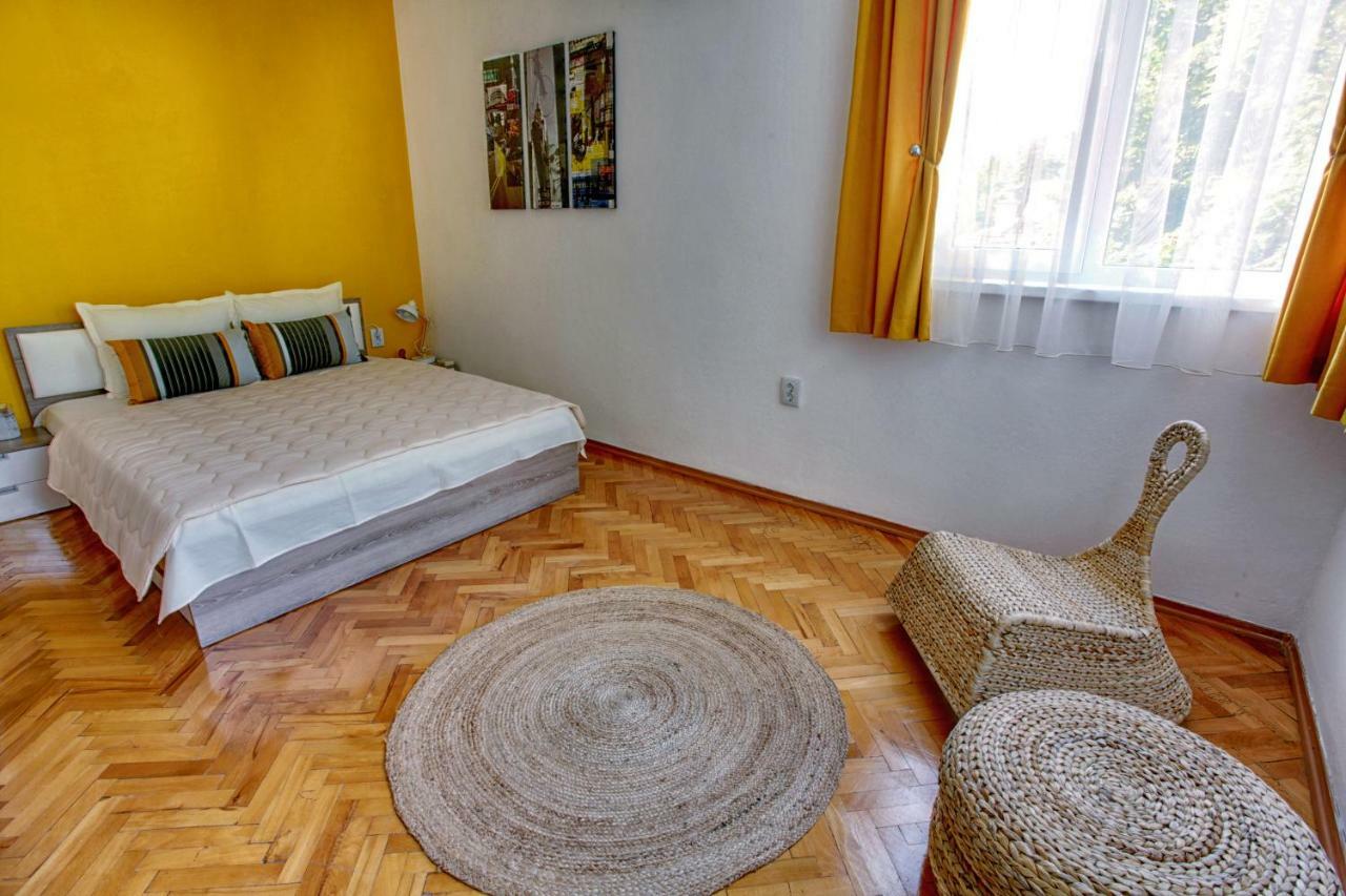 Terrace Home - Three Bedrooms City Center Plovdiv Exterior foto