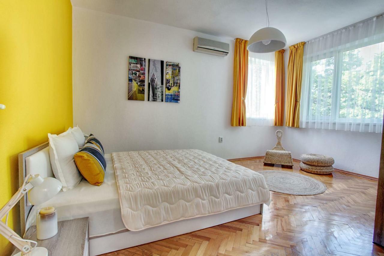 Terrace Home - Three Bedrooms City Center Plovdiv Exterior foto