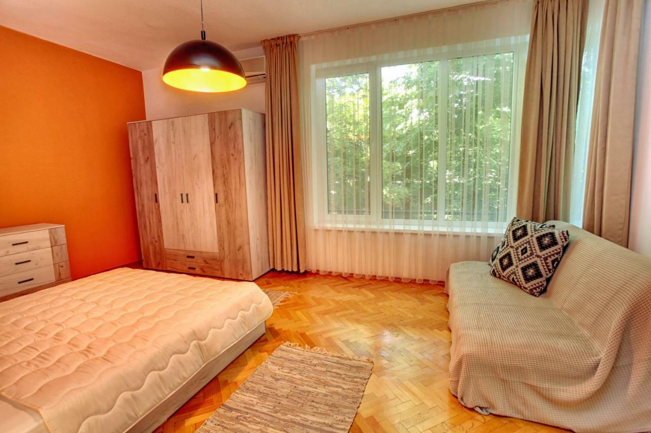 Terrace Home - Three Bedrooms City Center Plovdiv Exterior foto